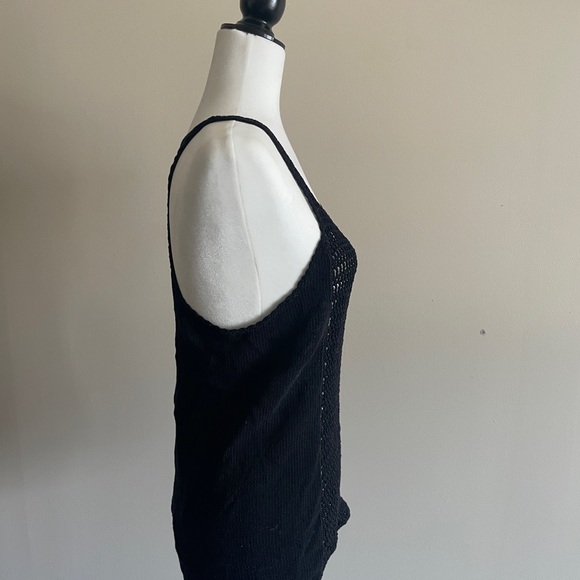 Gap Crochet Tank - Picture 2 of 3